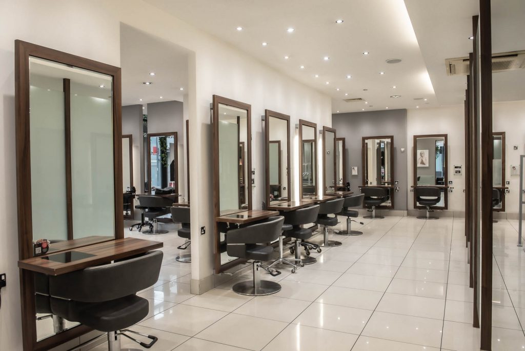 Top 10 Hair Stylists Hair Salons in India 